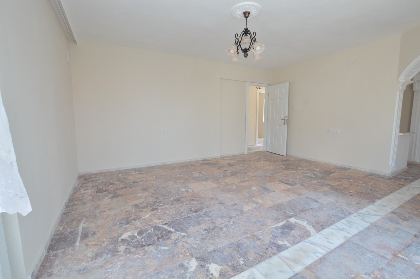 Villa 4+2 with a private pool in Avsallar, 240 m2. фото 12