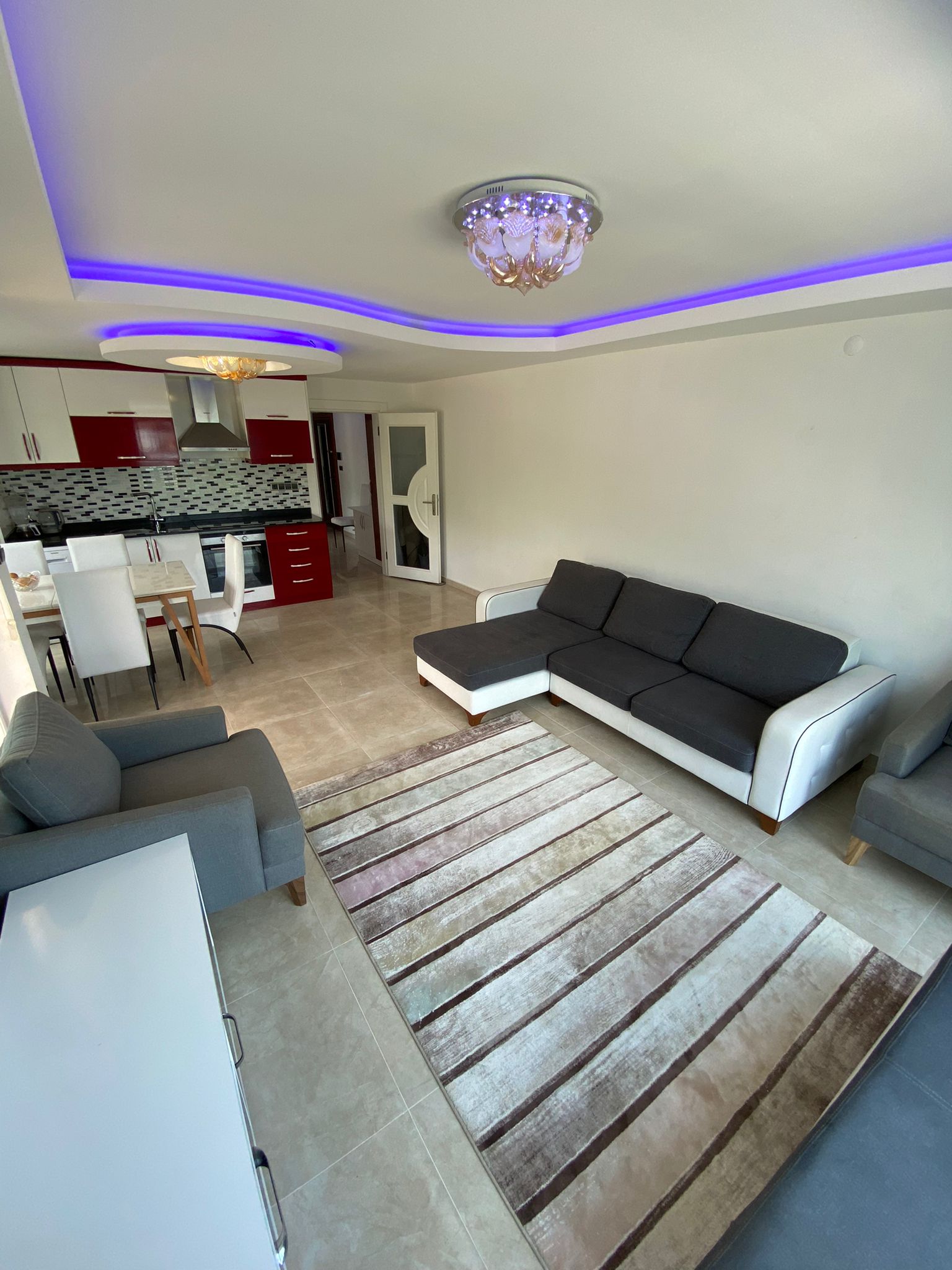 Апартаменты 2+1 – 105 кв м в районе Каргыджак с мебелью и техникой. фото 4