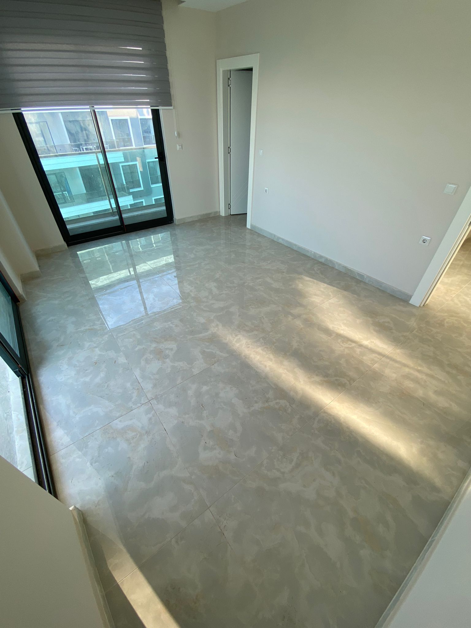 Three-room apartment with a sea view in a complex on the first coastline in the Kargicak area, 115 sq.m. фото 16