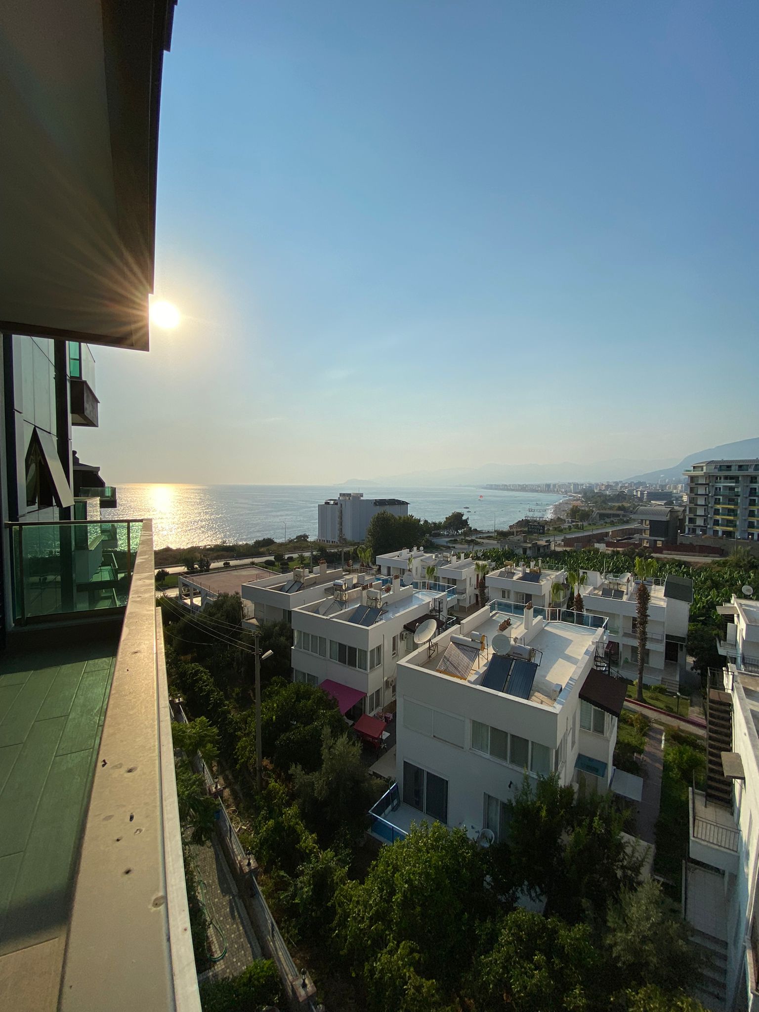 Three-room apartment with a sea view in a complex on the first coastline in the Kargicak area, 115 sq.m. фото 23