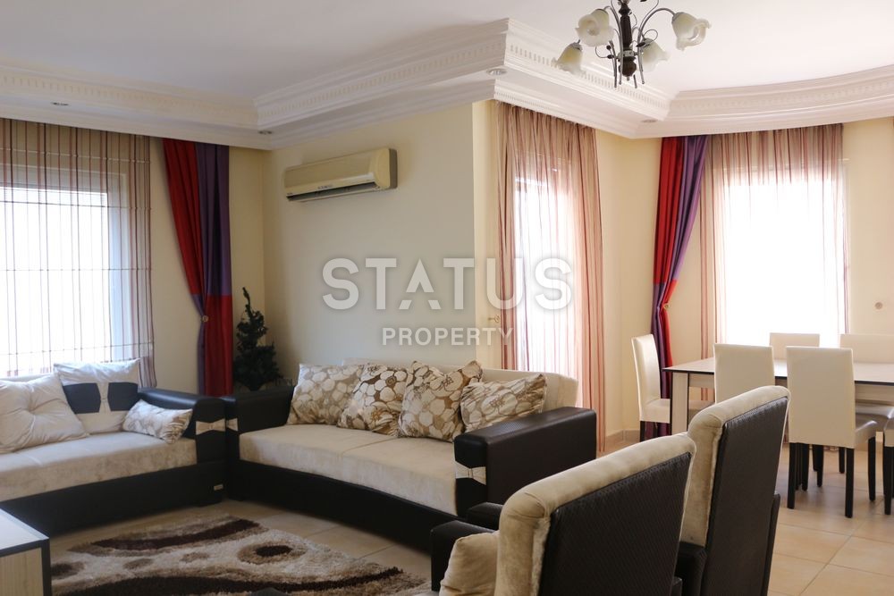 Отличные трехкомнатные апартаменты с шикарным видом на горы, 105 кв.м. фото 4