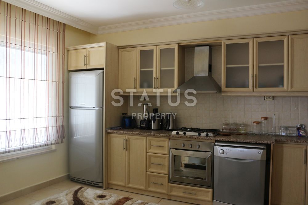 Отличные трехкомнатные апартаменты с шикарным видом на горы, 105 кв.м. фото 9