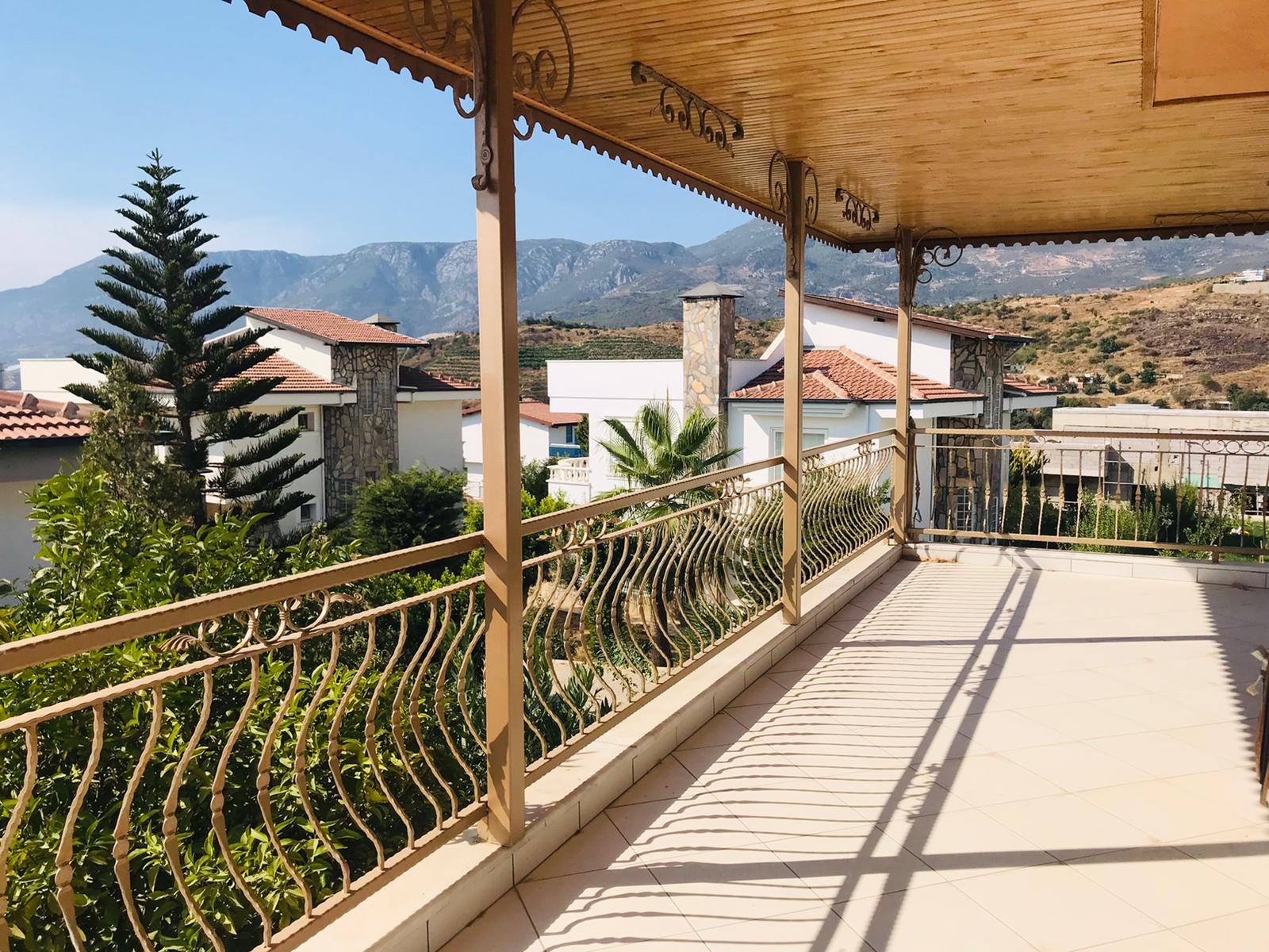 Вилла триплекс 4+1 с видом на море и горы в Каргыджаке, 320 м2. фото 29