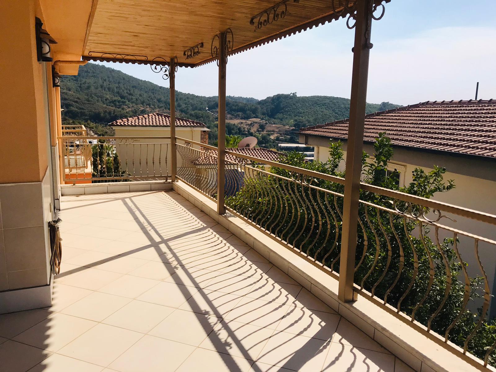 Вилла триплекс 4+1 с видом на море и горы в Каргыджаке, 320 м2. фото 39