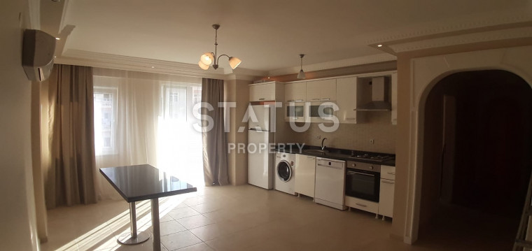 Квартира 2+1 в трёх минутах от моря в Махмутларе, 95 м2. фото 1