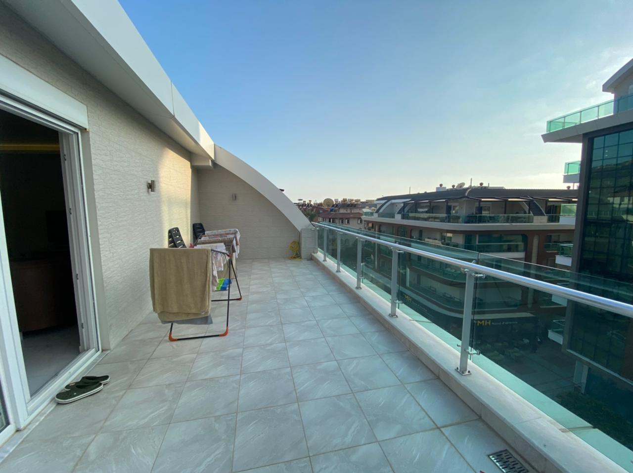 Penthouse 4+1 in an excellent complex on Cleopatra, 220 m2 фото 11