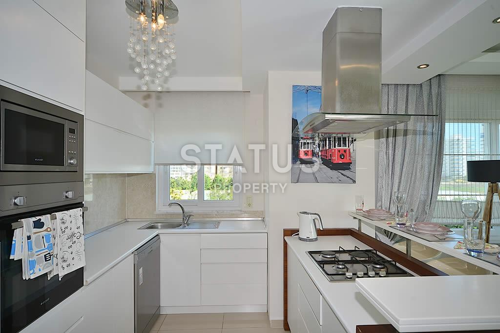 Апартаменты с шикарной мебелью с частичным видом на море! Супер цена! 105 кв.м. фото 4