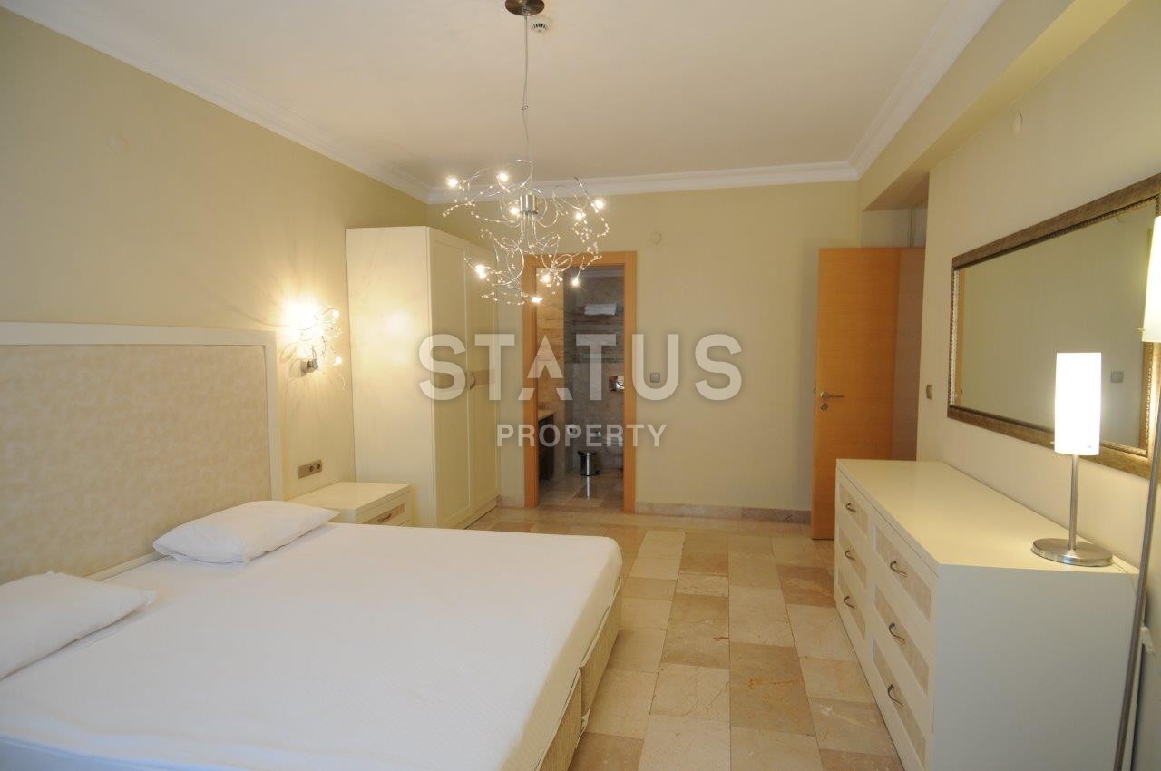 Furnished apartments in a calm and beautiful area of Kargicak with a sea view фото 7