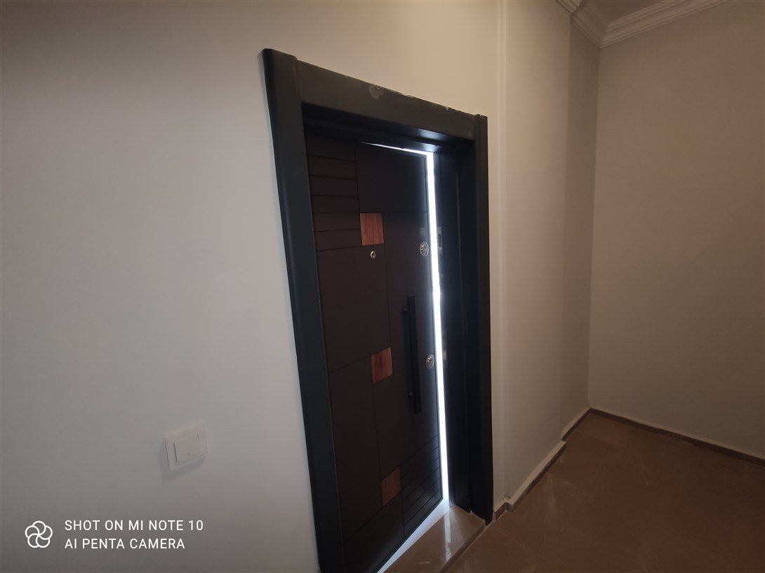 Недорогая квартира в Оба в новом доме. 50 кв.м. фото 3