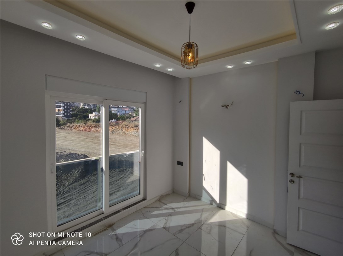 Недорогая квартира в Оба в новом доме. 50 кв.м. фото 6