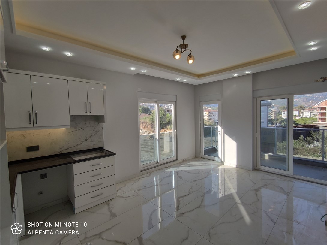 Недорогая квартира в Оба в новом доме. 50 кв.м. фото 10