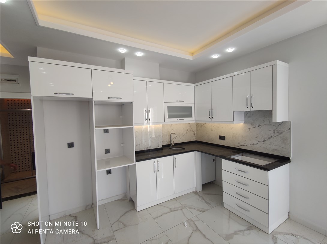 Недорогая квартира в Оба в новом доме. 50 кв.м. фото 12