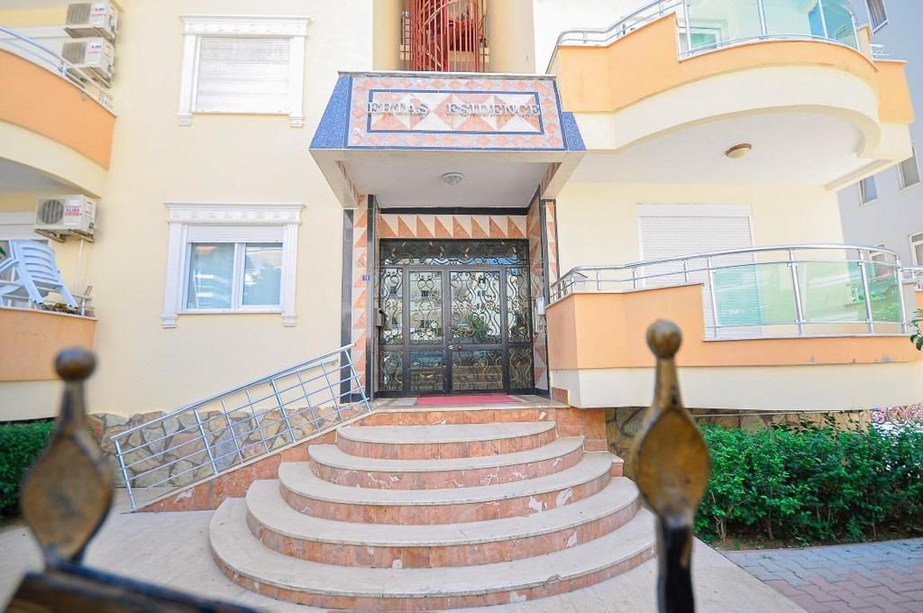 Трехкомнатная квартира с мебелью в 150метрах от моря в Махмутларе, 125м2 фото 12