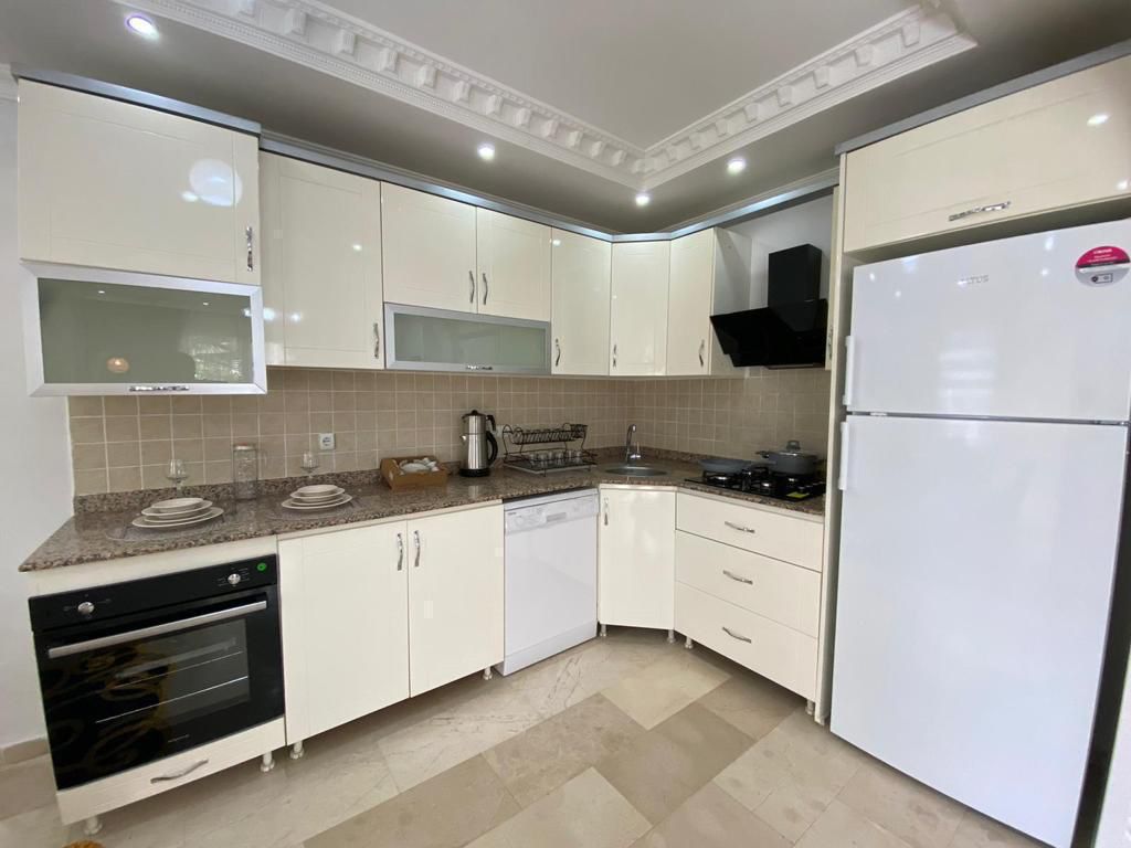 Трехкомнатная квартира с мебелью в 150метрах от моря в Махмутларе, 125м2 фото 14