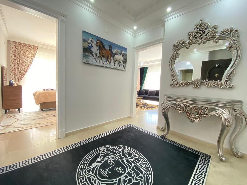 Трехкомнатная квартира с мебелью в 150метрах от моря в Махмутларе, 125м2 фото 15