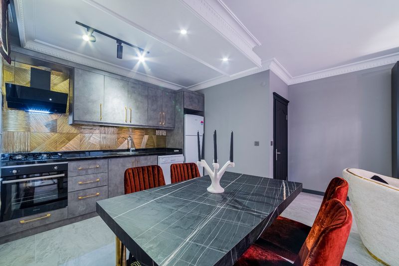 Three-room apartment with luxurious furniture and new renovation at the beginning of the Mahmutlar district, 115m2 фото 13