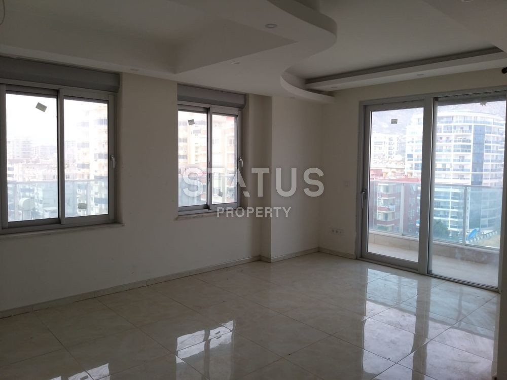 Квартира-студия с боковым видом на море в районе Махмутлар, 42 кв. м. фото 3