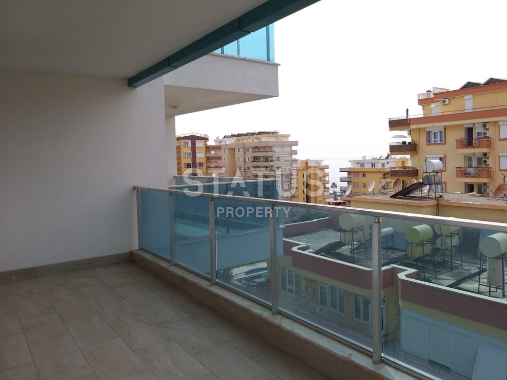 Квартира-студия с боковым видом на море в районе Махмутлар, 42 кв. м. фото 6