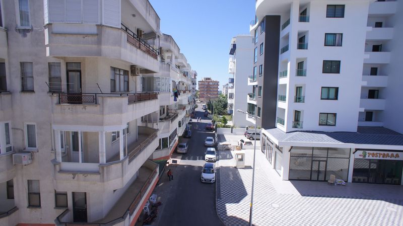 Apartment 1+1 furnished in the center of the popular area of Mahmutlar, 60 m2. фото 8