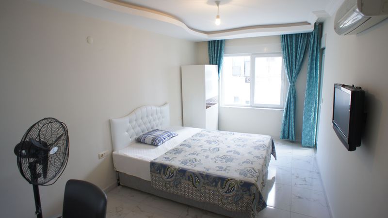 Apartment 1+1 furnished in the center of the popular area of Mahmutlar, 60 m2. фото 11