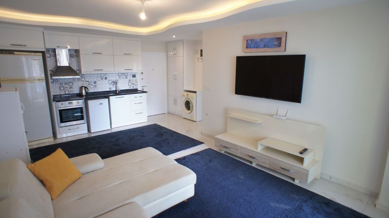 Apartment 1+1 furnished in the center of the popular area of Mahmutlar, 60 m2. фото 18