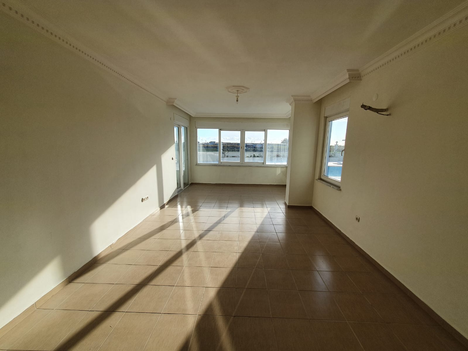 Spacious apartment 1+1 in a quiet natural area Demirtas, 70 m2. фото 9