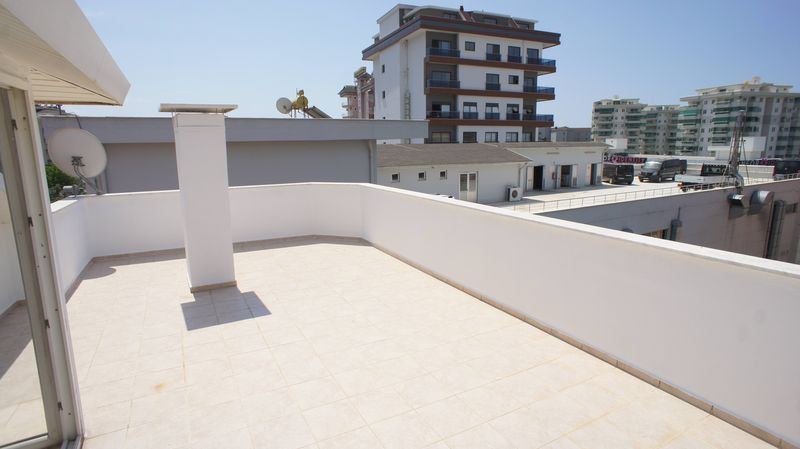 Duplex apartment 3+2 500 meters from the sea, in Tosmur, 210 sq.m. фото 9
