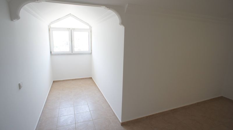 Duplex apartment 3+2 500 meters from the sea, in Tosmur, 210 sq.m. фото 11