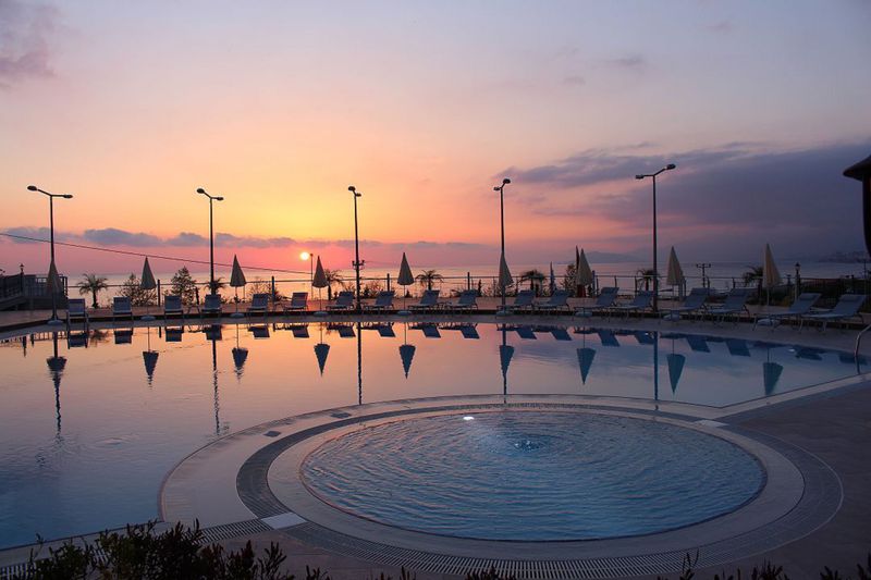 Apartment 1+1 with sea views in a premium residential complex in Kargicak, 65 m2 фото 41