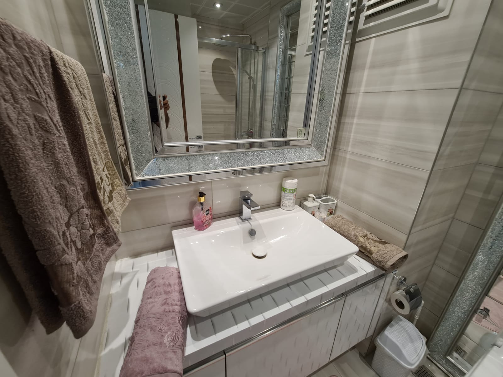 Apartment in a luxury complex 1+1 with furniture and appliances in Mahmutlar, 65 sq. фото 28