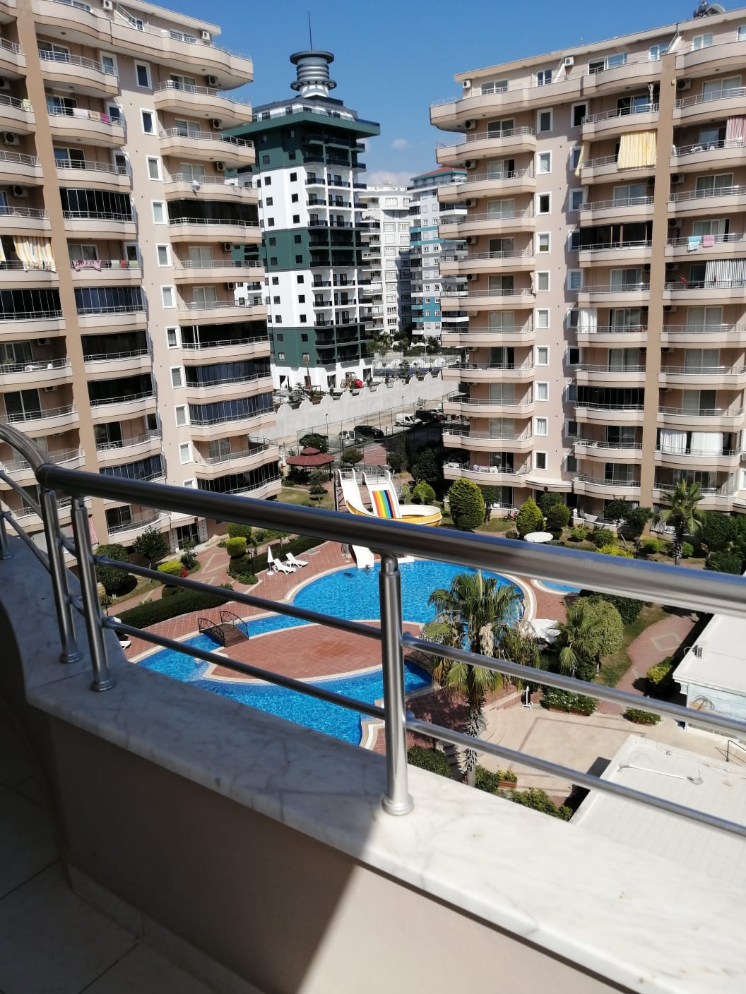 Трёхкомнатная квартира с мебелью в 400метрах от моря в Махмутларе, 120м.кв фото 3