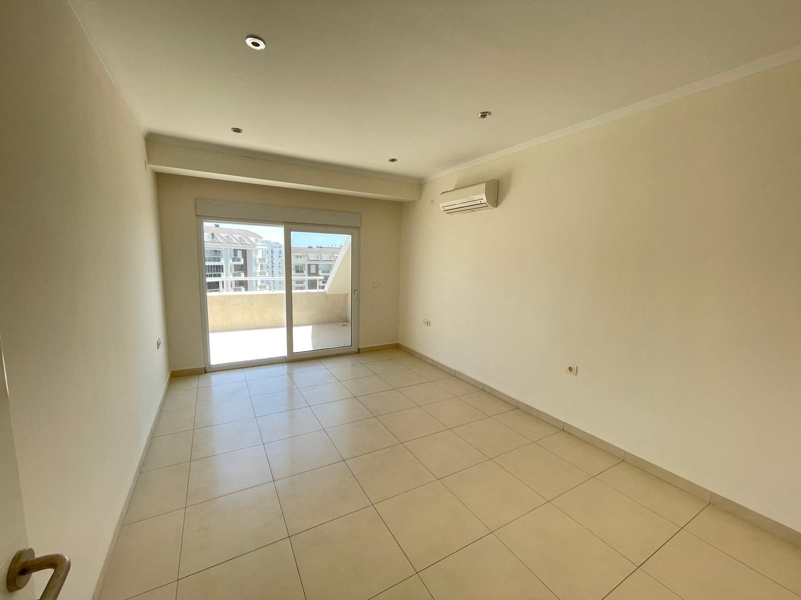 Трехкомнатный пентхаус по отличной цене в комплексе с развитой инфраструктурой в Авсалларе, 127м.кв фото 10