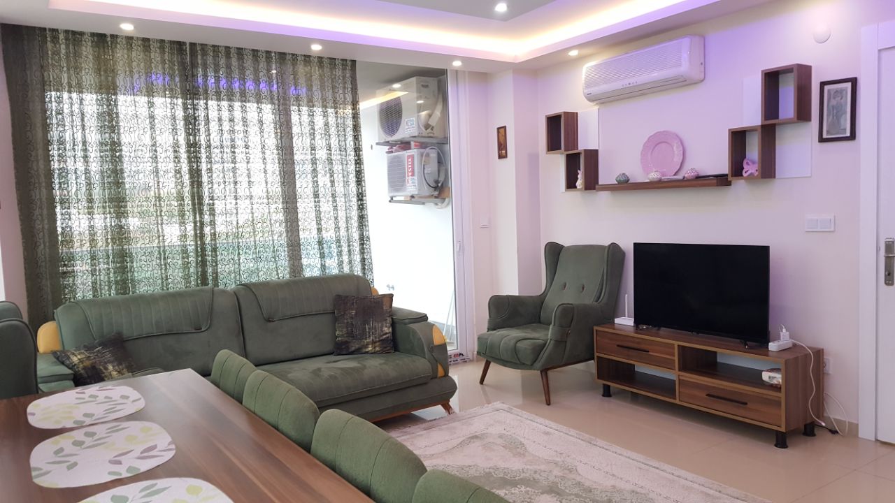 Квартира 1+1 в 700 метрах от моря в Махмутларе, 75 кв.м. фото 1