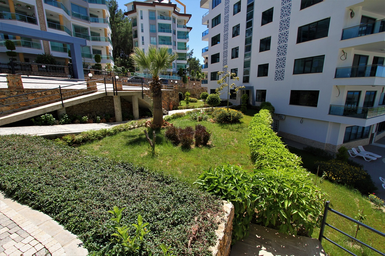 Furnished one-bedroom apartment with sea view, 55 m2 фото 11