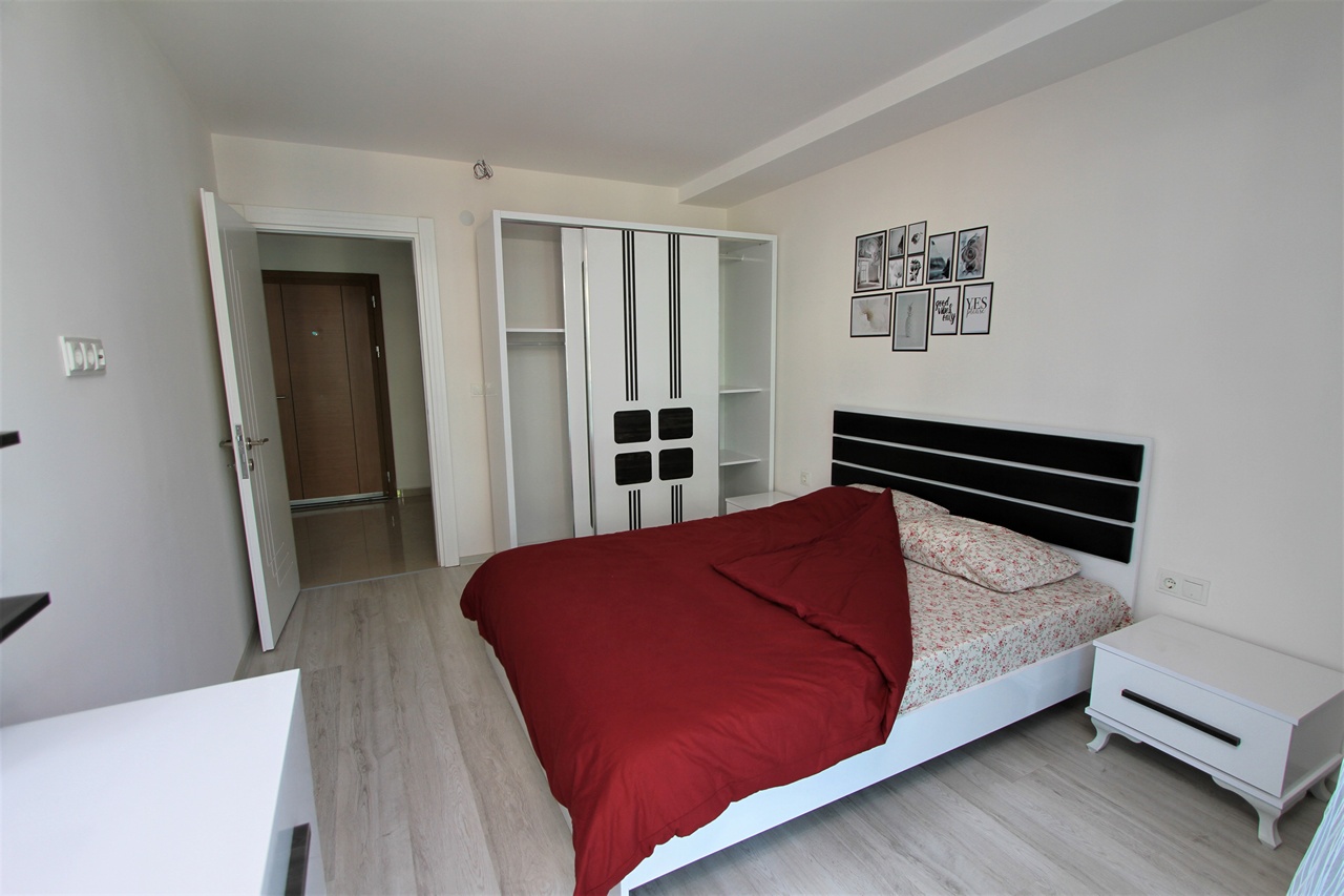 Furnished one-bedroom apartment with sea view, 55 m2 фото 18