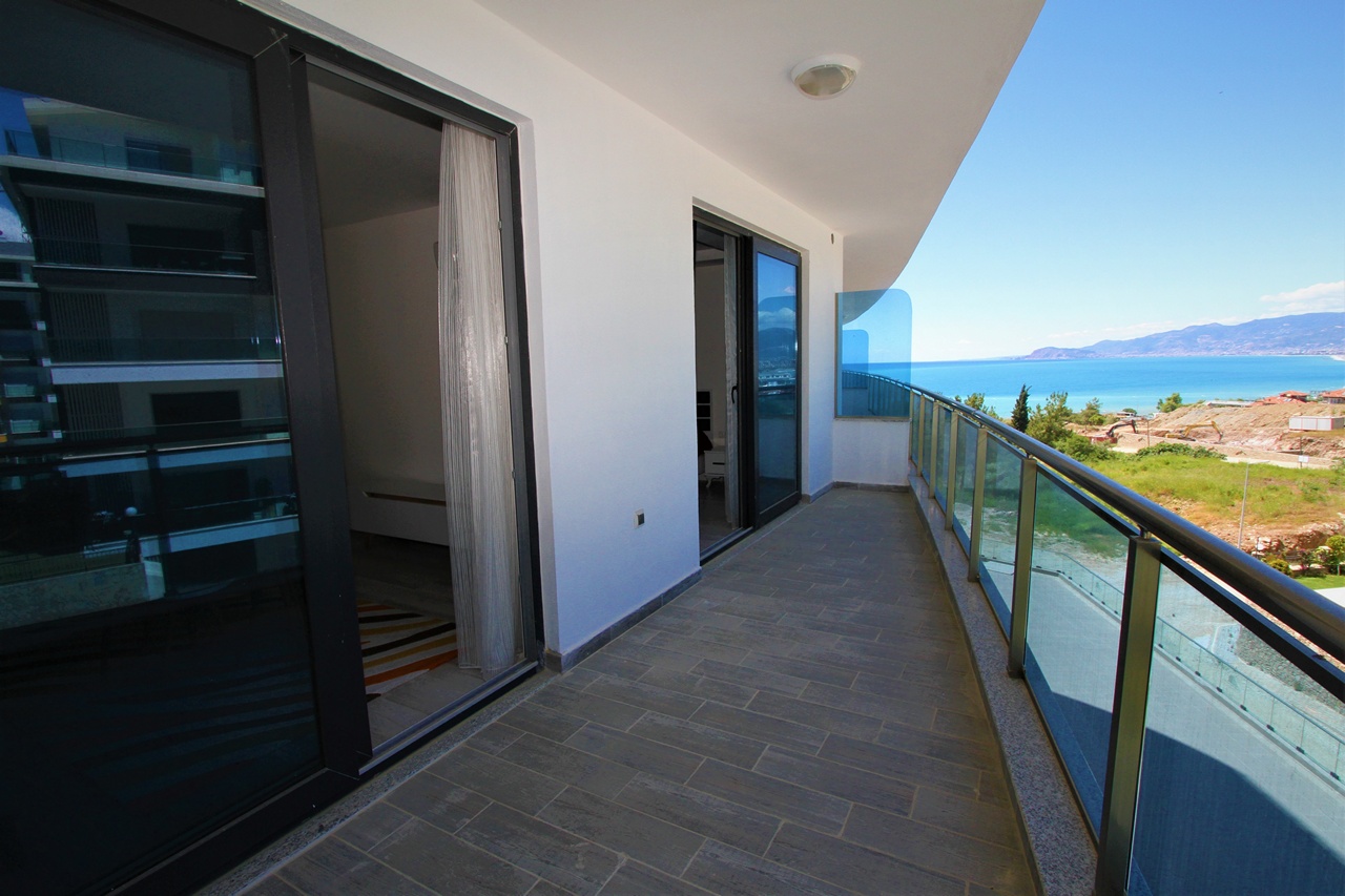 Furnished one-bedroom apartment with sea view, 55 m2 фото 23