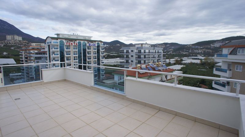 Дуплекс планировки 4+1, в шаговой доступности от моря, 200 кв.м. фото 14