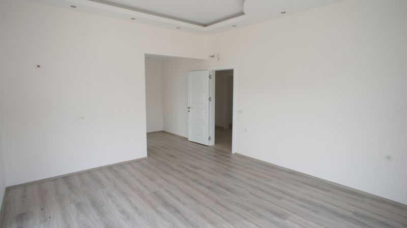 Дуплекс планировки 4+1, в шаговой доступности от моря, 200 кв.м. фото 15