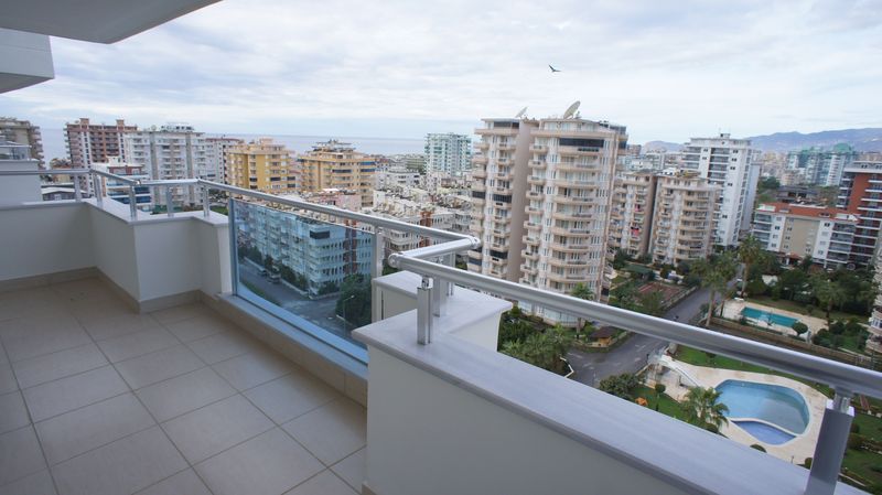 Дуплекс планировки 4+1, в шаговой доступности от моря, 200 кв.м. фото 26