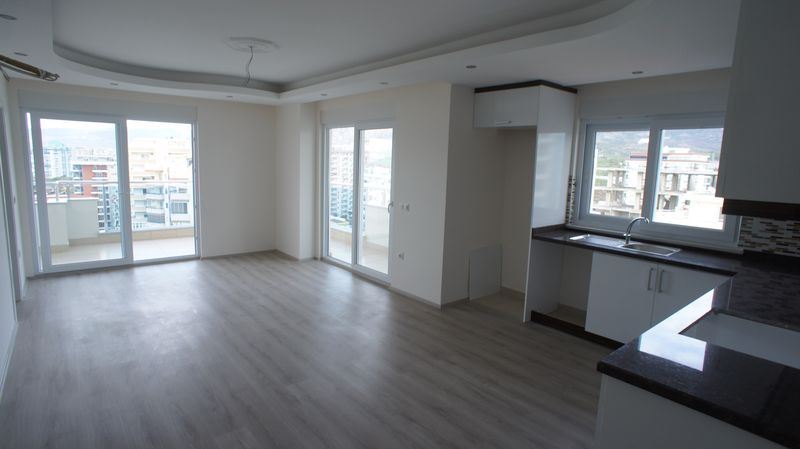 Дуплекс планировки 4+1, в шаговой доступности от моря, 200 кв.м. фото 33