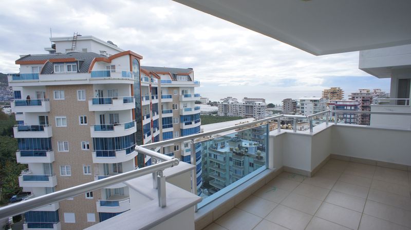 Дуплекс планировки 4+1, в шаговой доступности от моря, 200 кв.м. фото 36