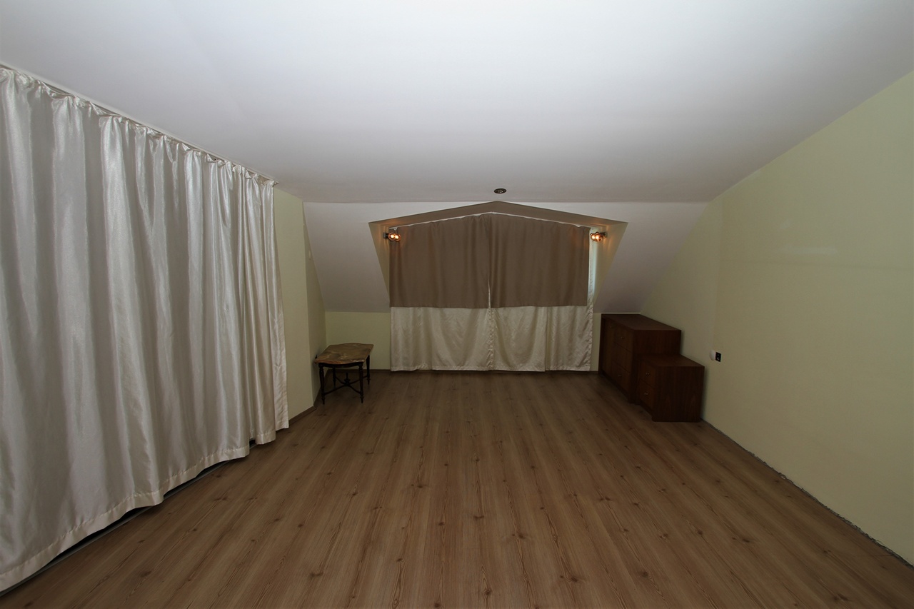 Duplex 3+1 in the center of Alanya, 100 meters from the sea, 160 sq.m. фото 14