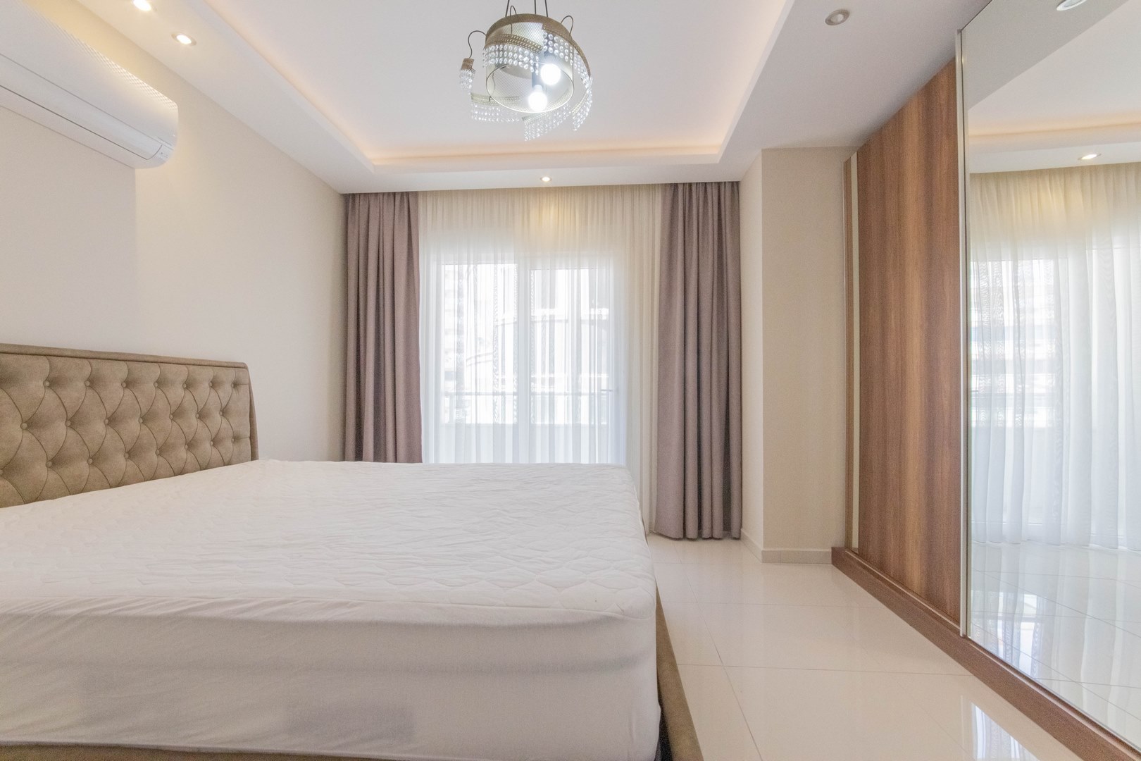 Крупнометражная квартира 1+1 с мебелью в районе Махмутлра, 80 кв м. фото 9