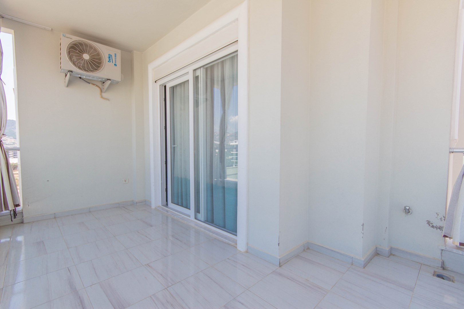 Крупнометражная квартира 1+1 с мебелью в районе Махмутлра, 80 кв м. фото 16