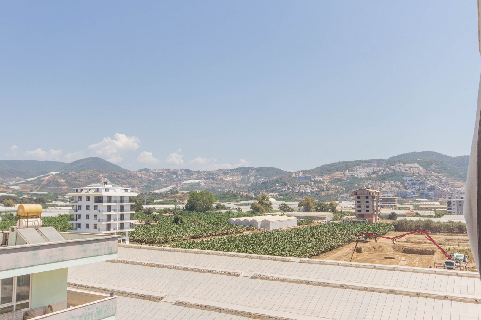 Крупнометражная квартира 1+1 с мебелью в районе Махмутлра, 80 кв м. фото 17