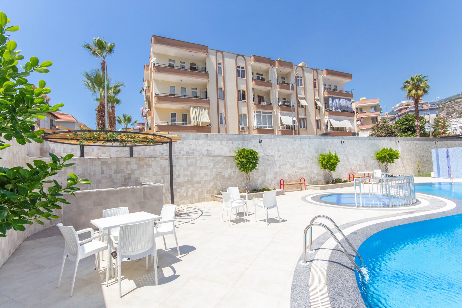 Квартира 1+1 в 550 метрах от моря в центре Алании, 50 кв.м. фото 2