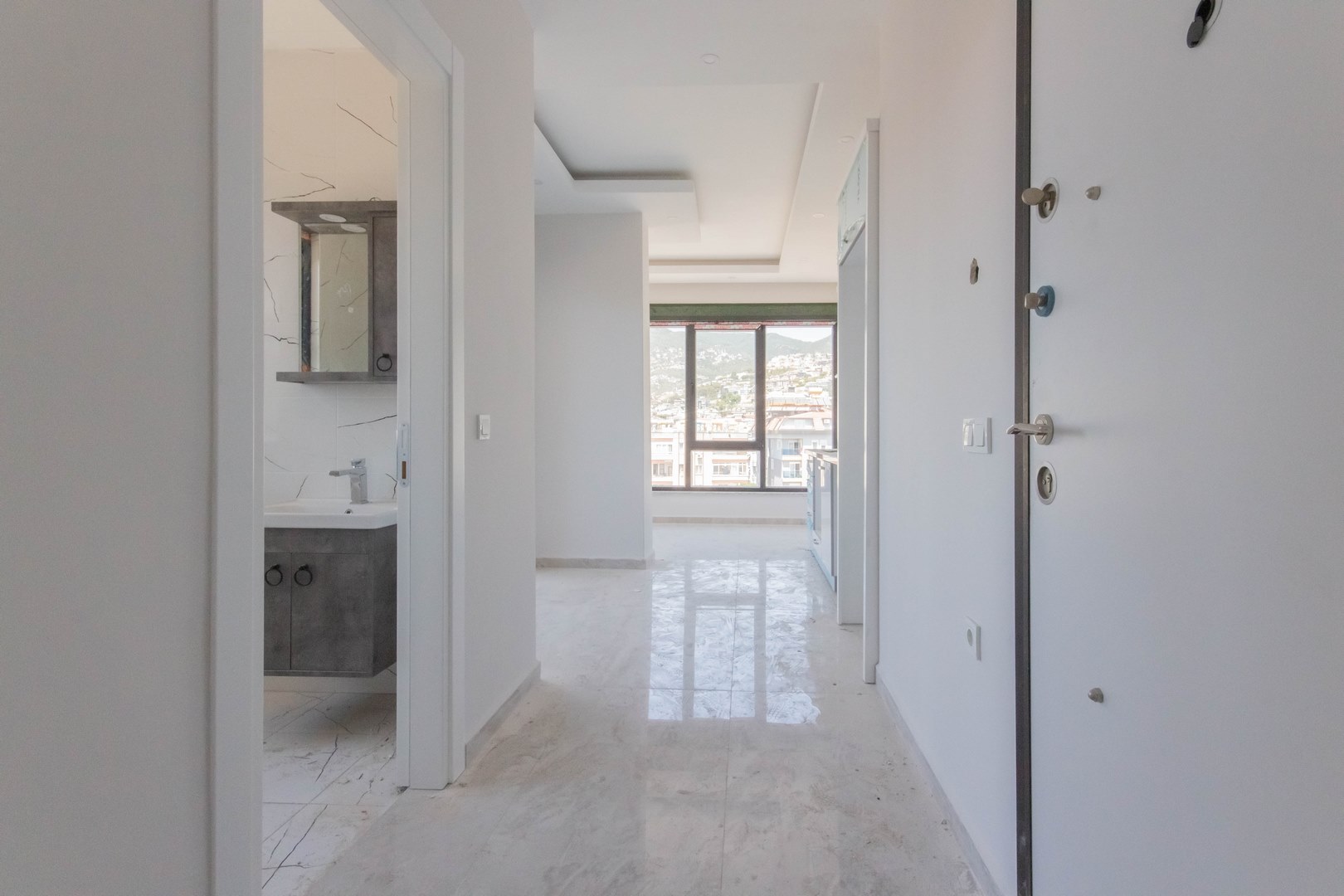 Квартира 1+1 в 550 метрах от моря в центре Алании, 50 кв.м. фото 19