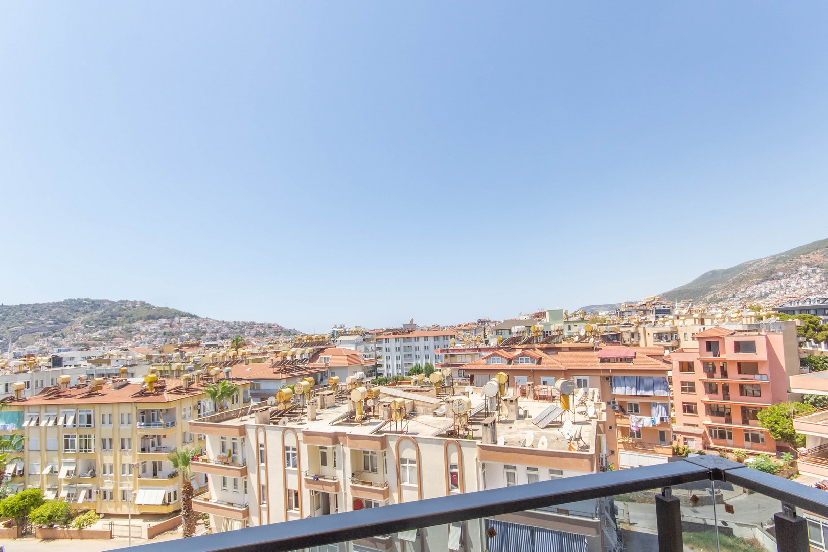 Квартира 1+1 в 550 метрах от моря в центре Алании, 50 кв.м. фото 30