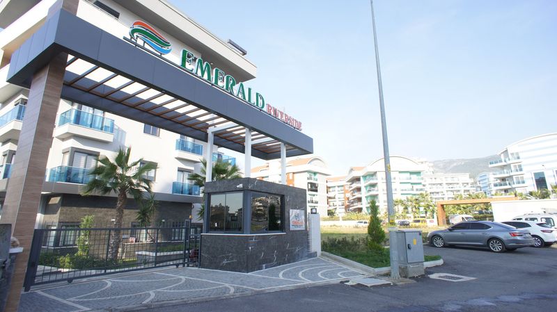 Четырехкомнатные апартаменты в районе Оба, 130 кв м. фото 3