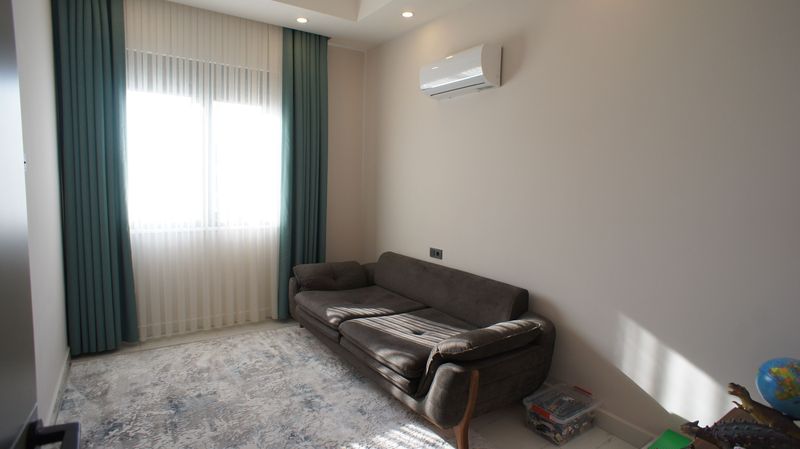 Четырехкомнатные апартаменты в районе Оба, 130 кв м. фото 34